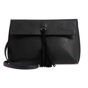 Stylish faux leather crossbody / shoulder bag